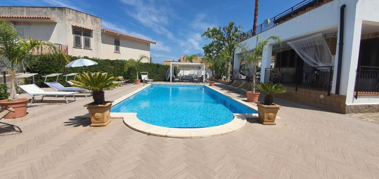 Villa Marianna Con Piscina Privata Ampi Spazi Esterni E Wifi Free Trabia Kültér fotó