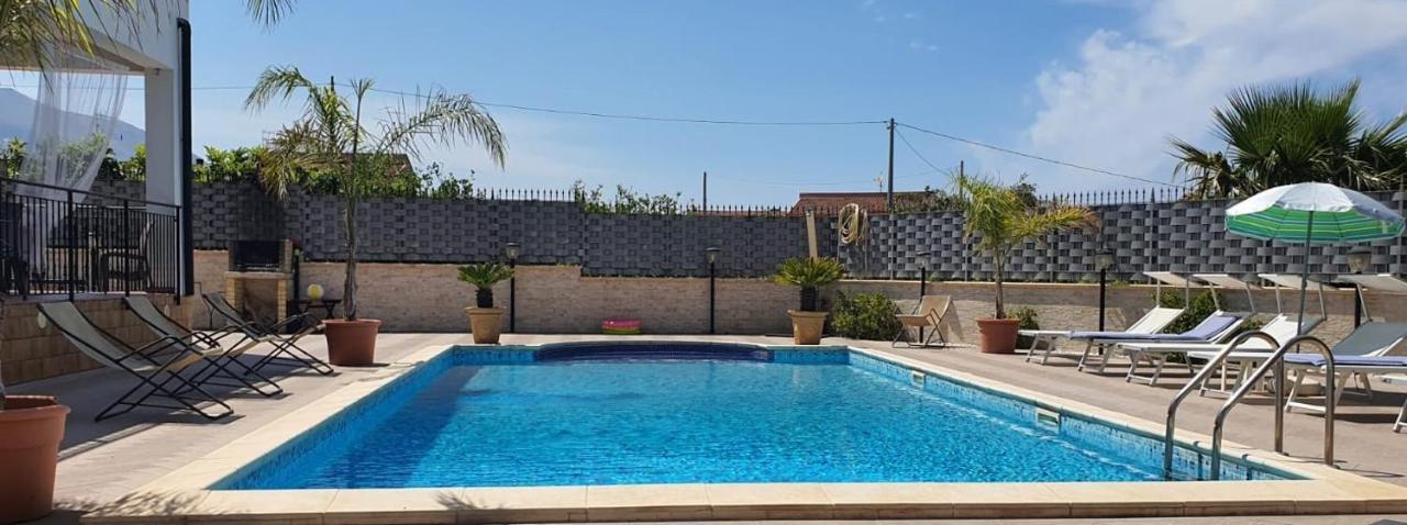 Villa Marianna Con Piscina Privata Ampi Spazi Esterni E Wifi Free Trabia Kültér fotó
