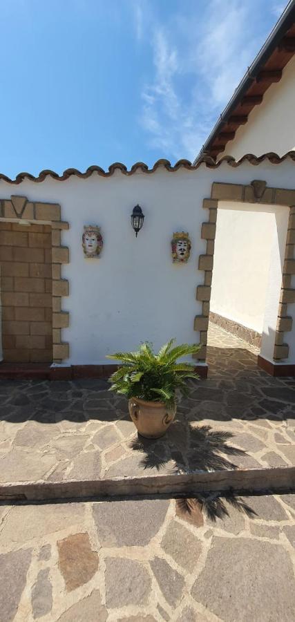 Villa Marianna Con Piscina Privata Ampi Spazi Esterni E Wifi Free Trabia Kültér fotó